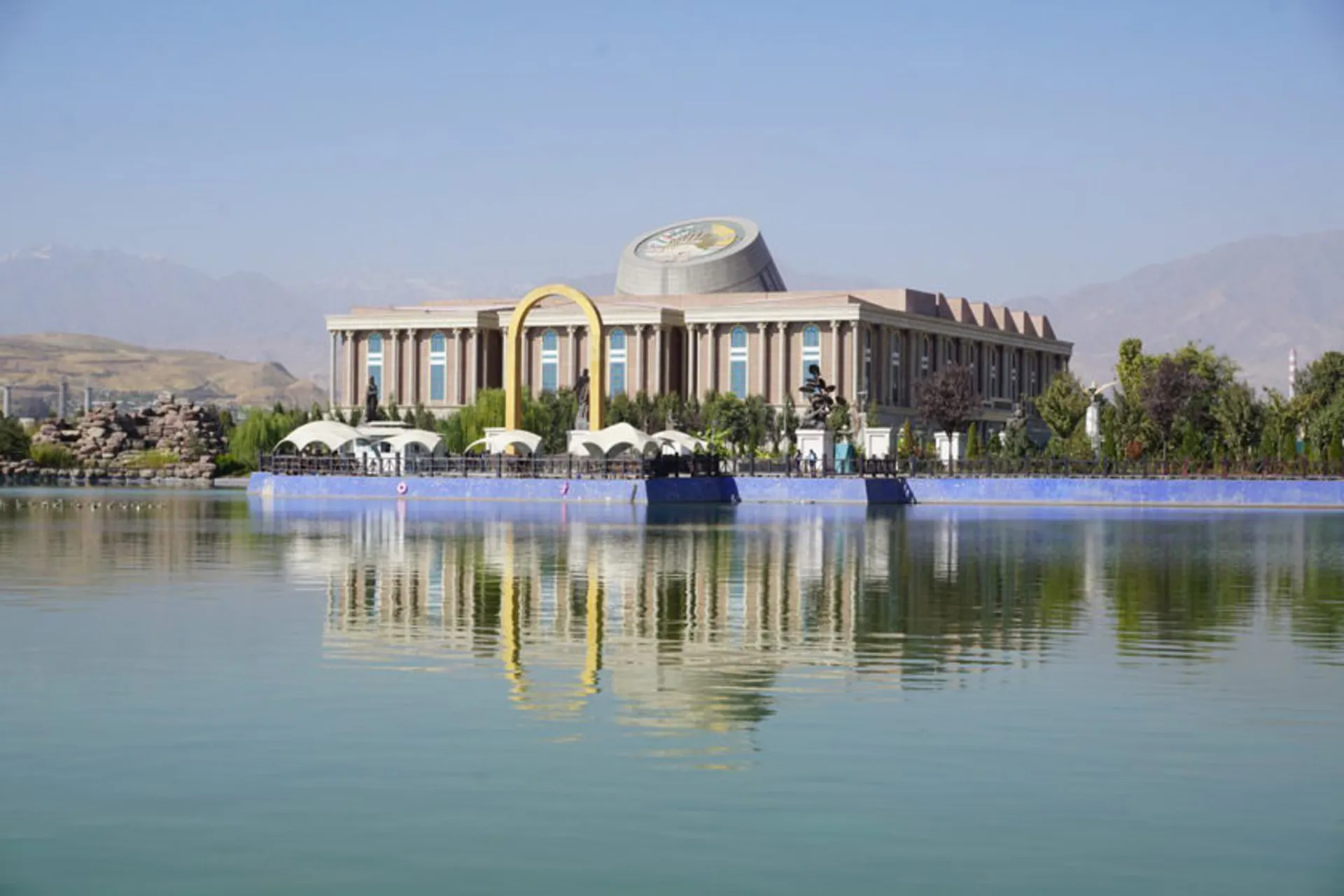 موزه ملی تاجیکستان | راهنمای کامل + آدرس و راه های دسترسی موزه تاریخی دوشنبه 